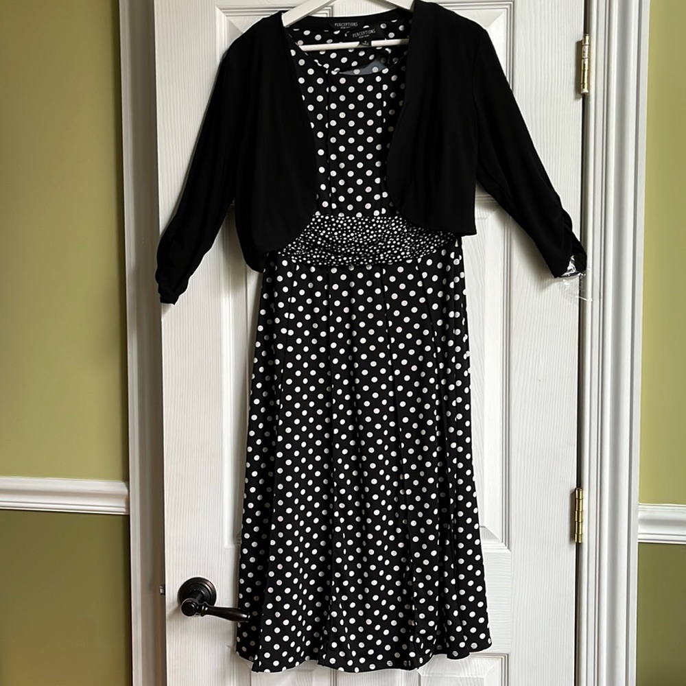 Beautiful A- shaped dress with bolero jacket, used once, size S